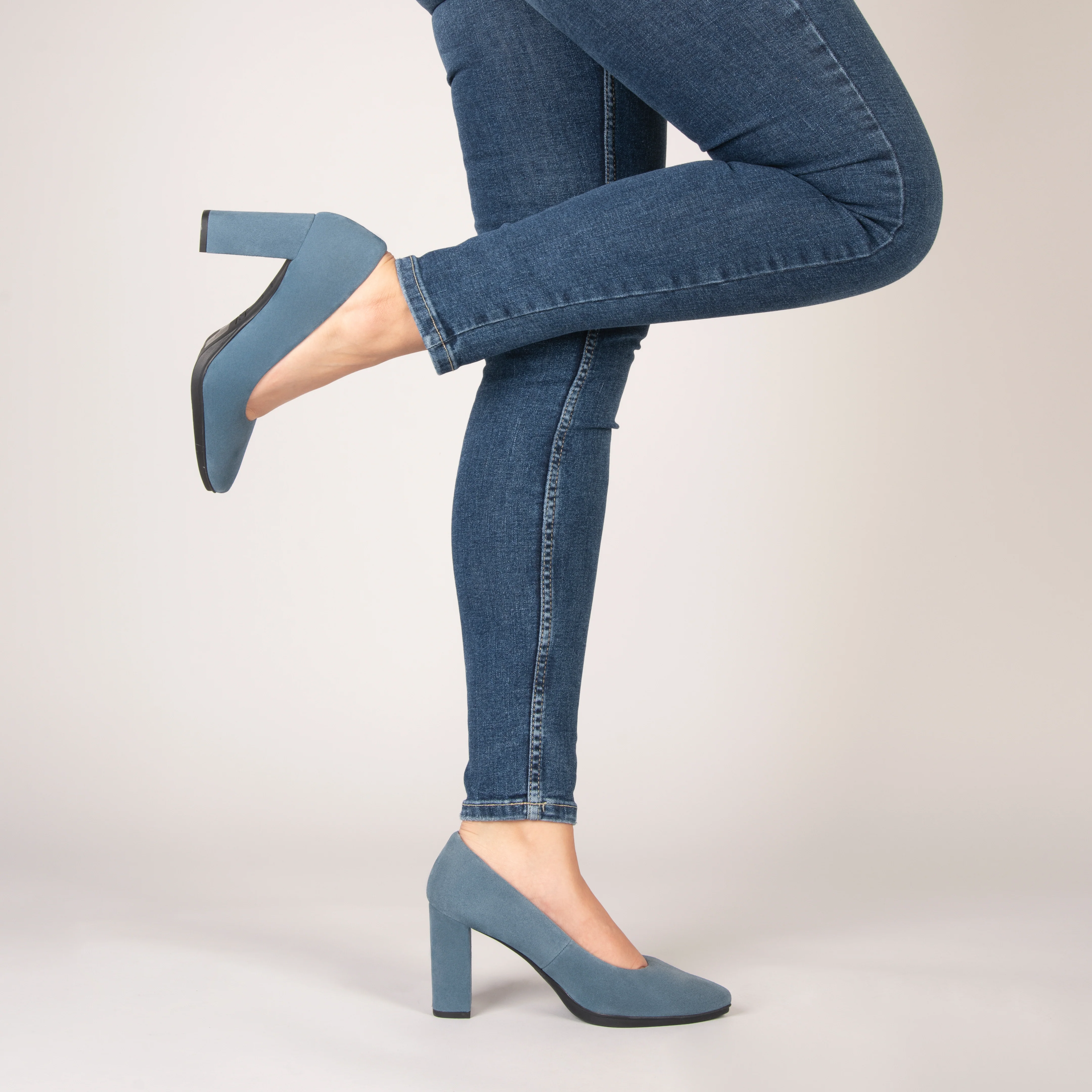 URBAN – Zapatos de tacón alto de ante AZUL - Image 6