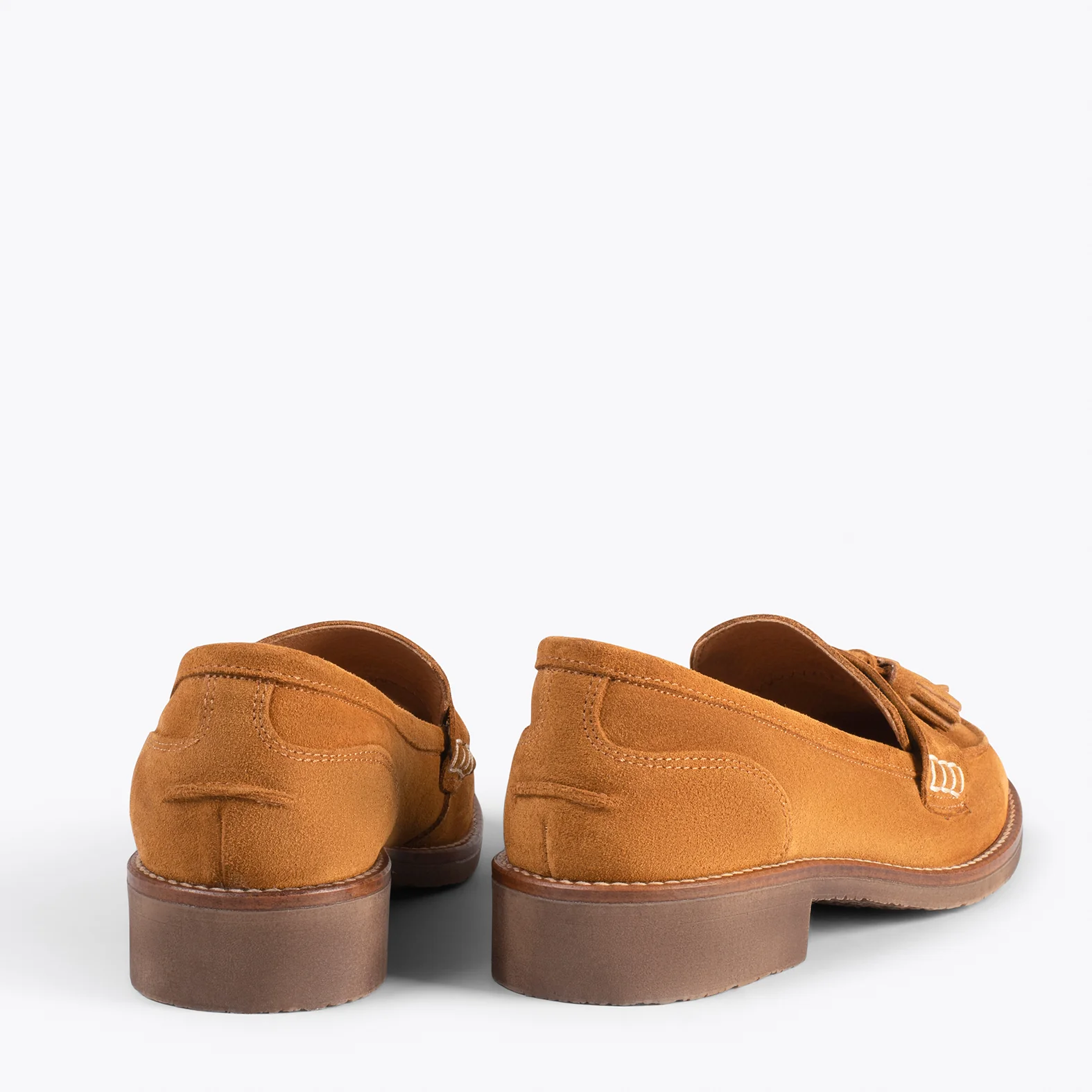 CASTELLANO CASUAL – Mocasín con borla CAMEL - Image 4