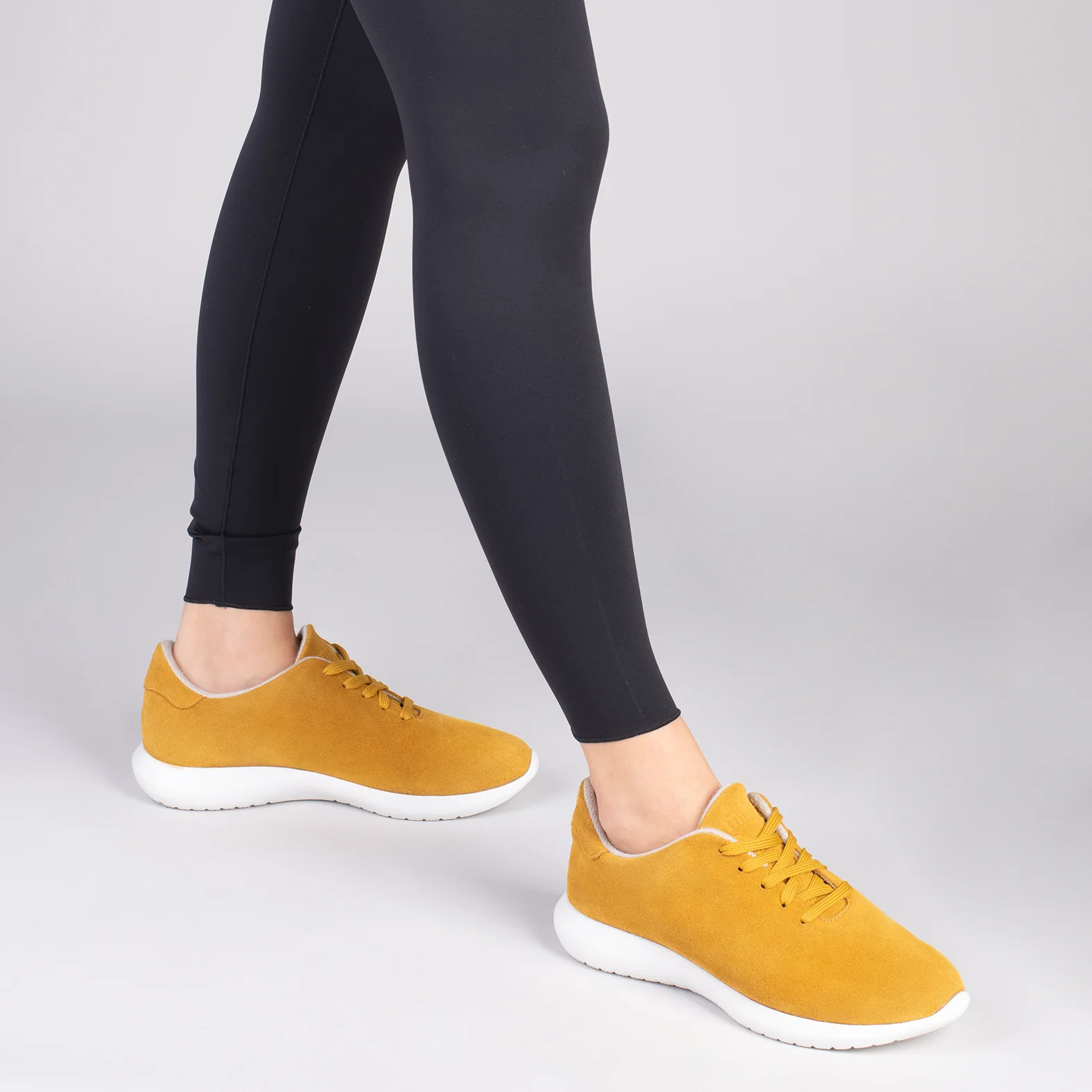 WALK – Zapatillas cómodas de mujer AMARILLO - Image 7