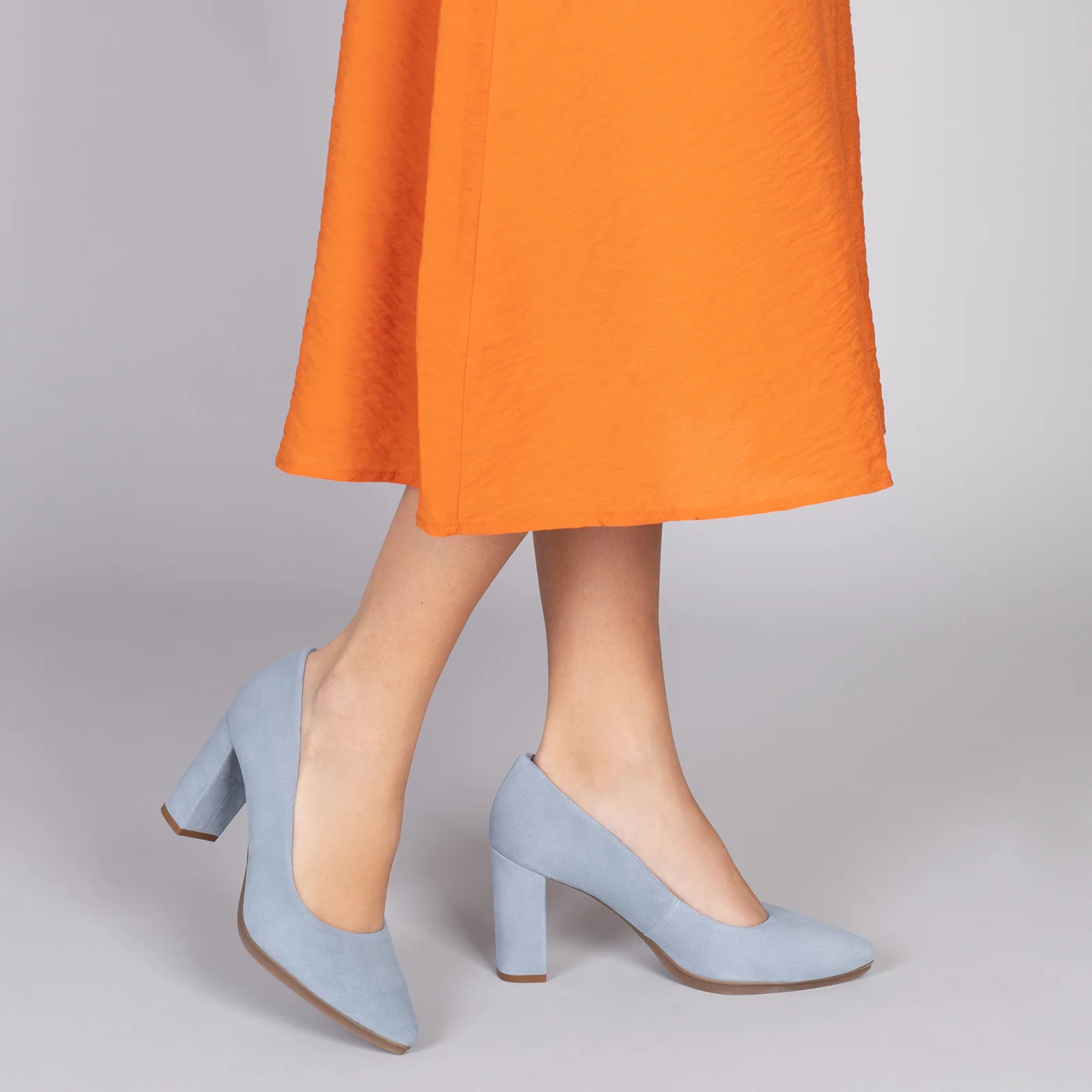 URBAN – Zapatos de tacón alto de ante CELESTE - Image 6