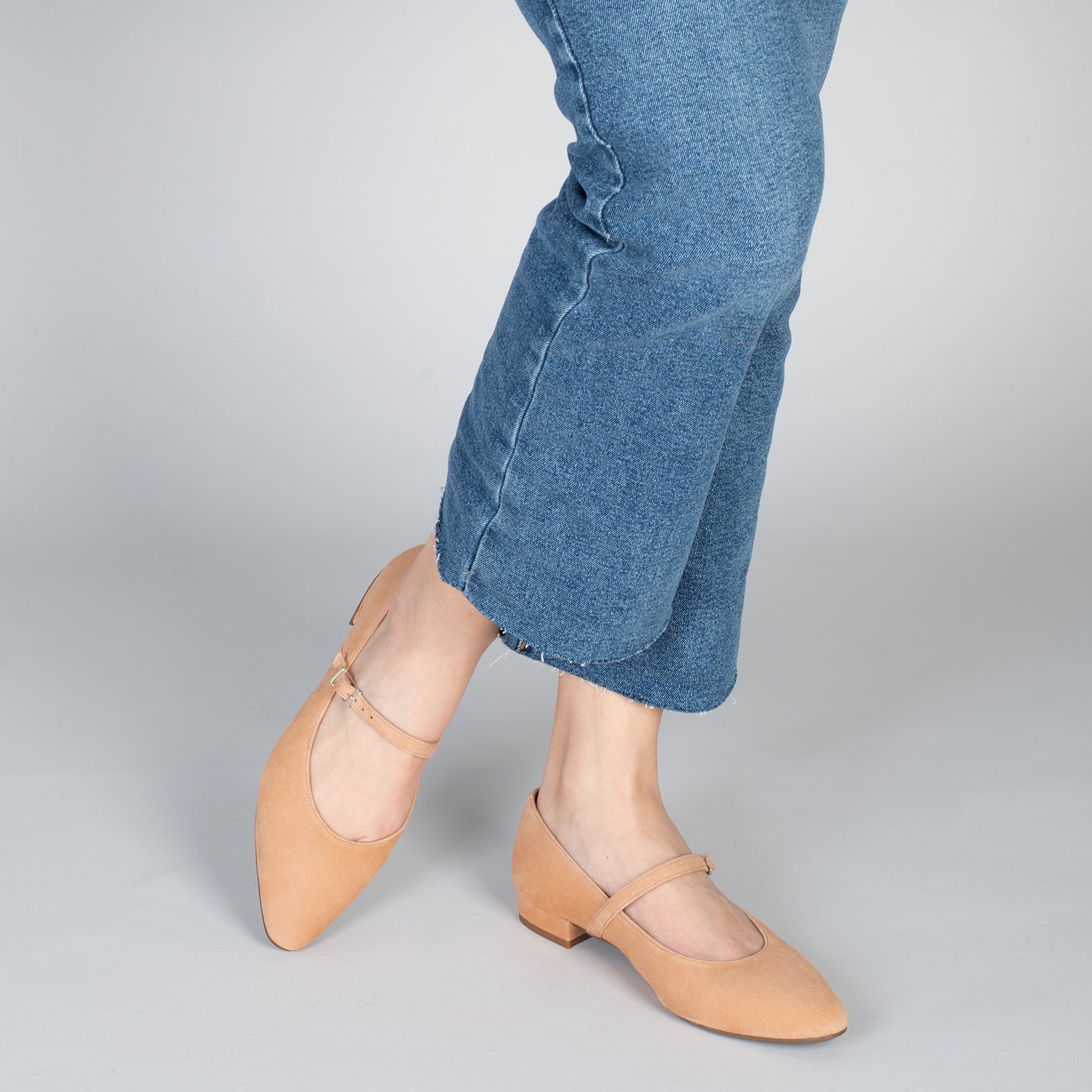MERCEDITAS - Zapatos planos con hebilla TIERRA - Image 6