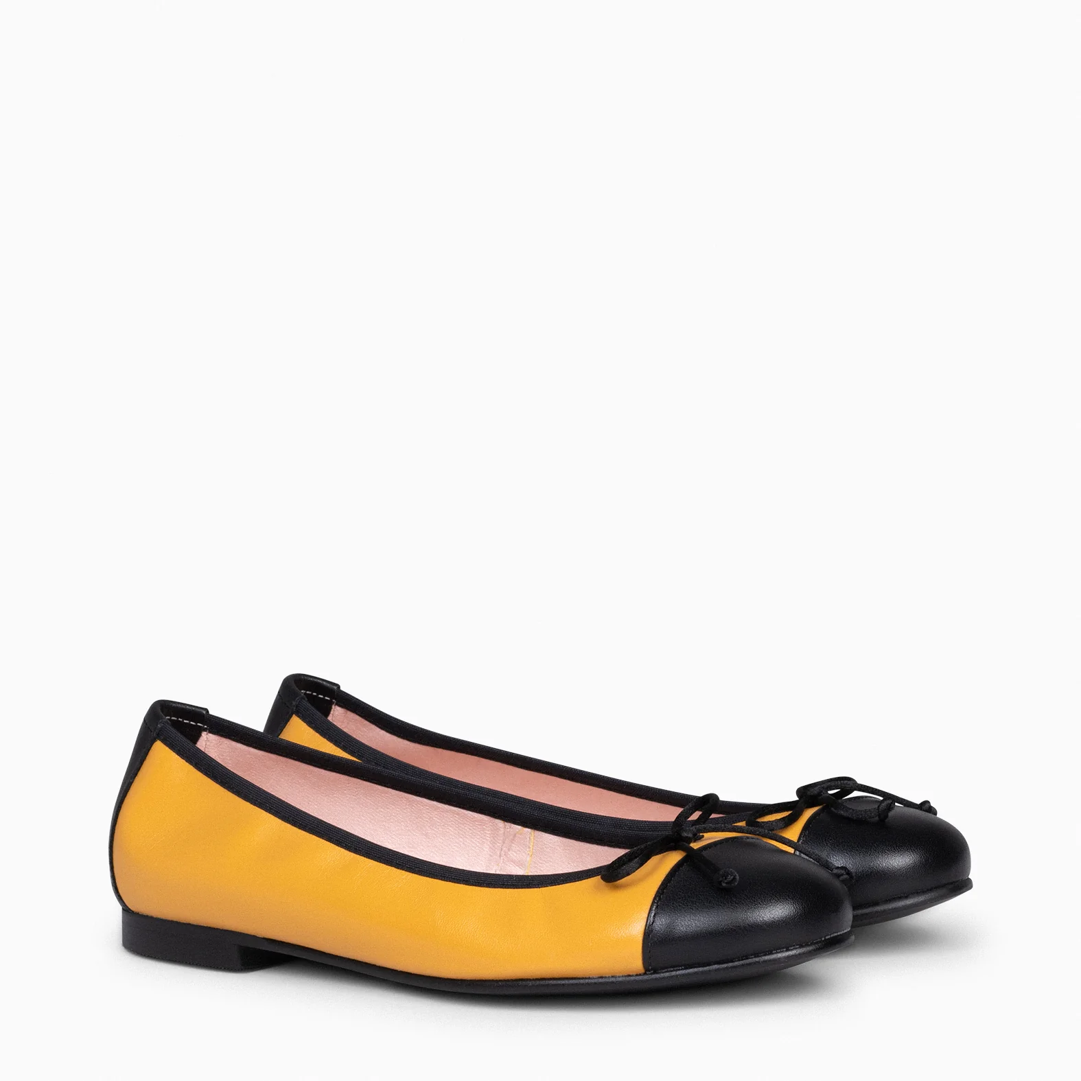 NICOLLE – Bailarina plana con puntera AMARILLO - Image 3