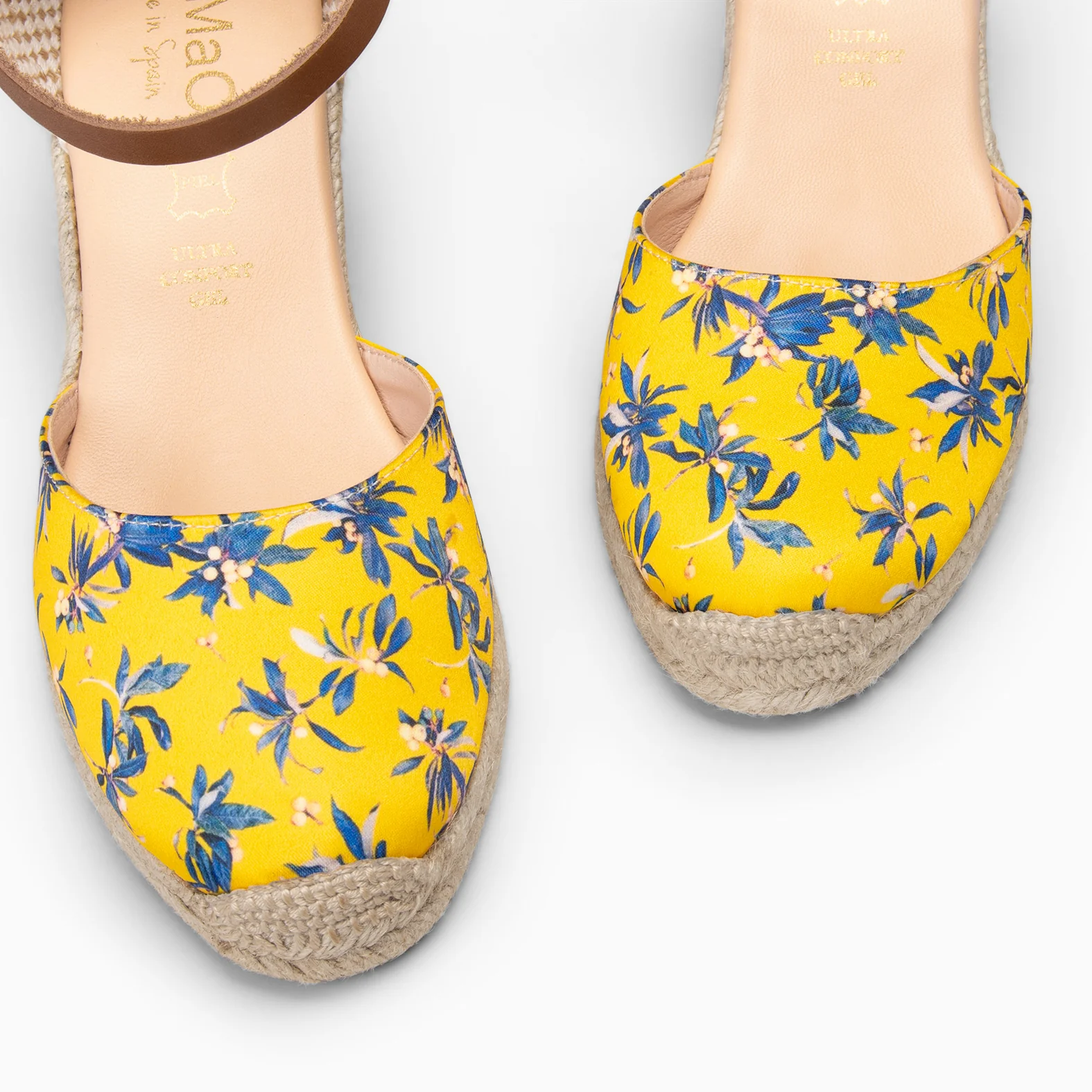 JAMAICA - Cuñas de esparto conn estampado de flores AMARILLO - Image 4