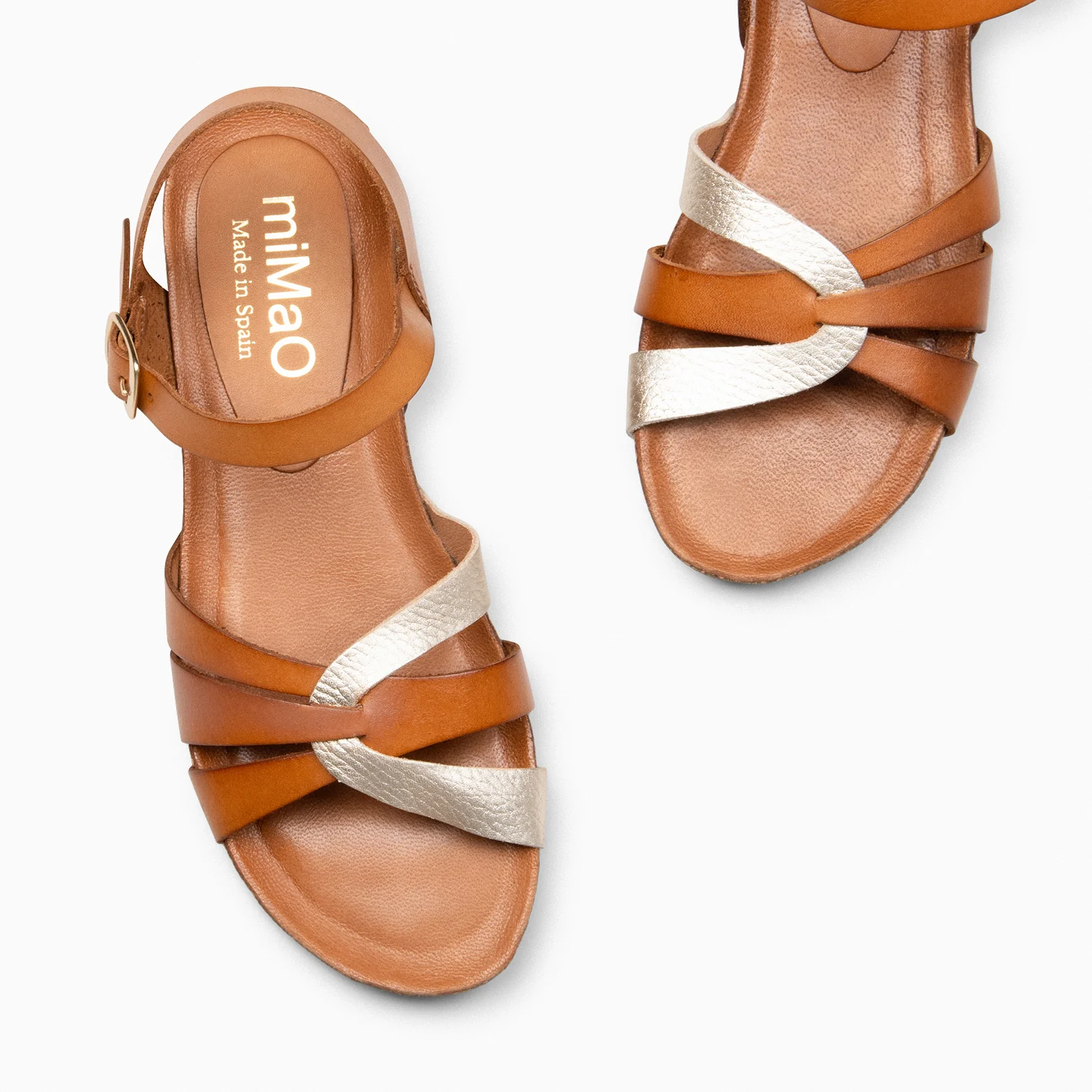 SALOMÉ - Sandalias planas con pulsera CAMEL - Image 3