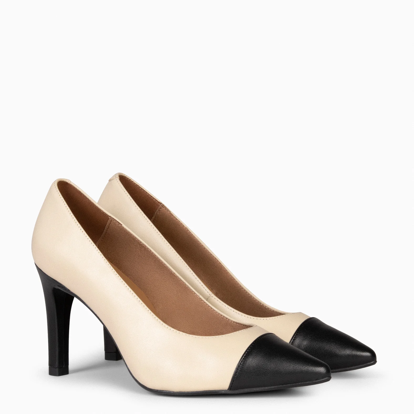 BIANCA - Zapatos BEIGE de tacón alto y puntera NEGRO - Image 3