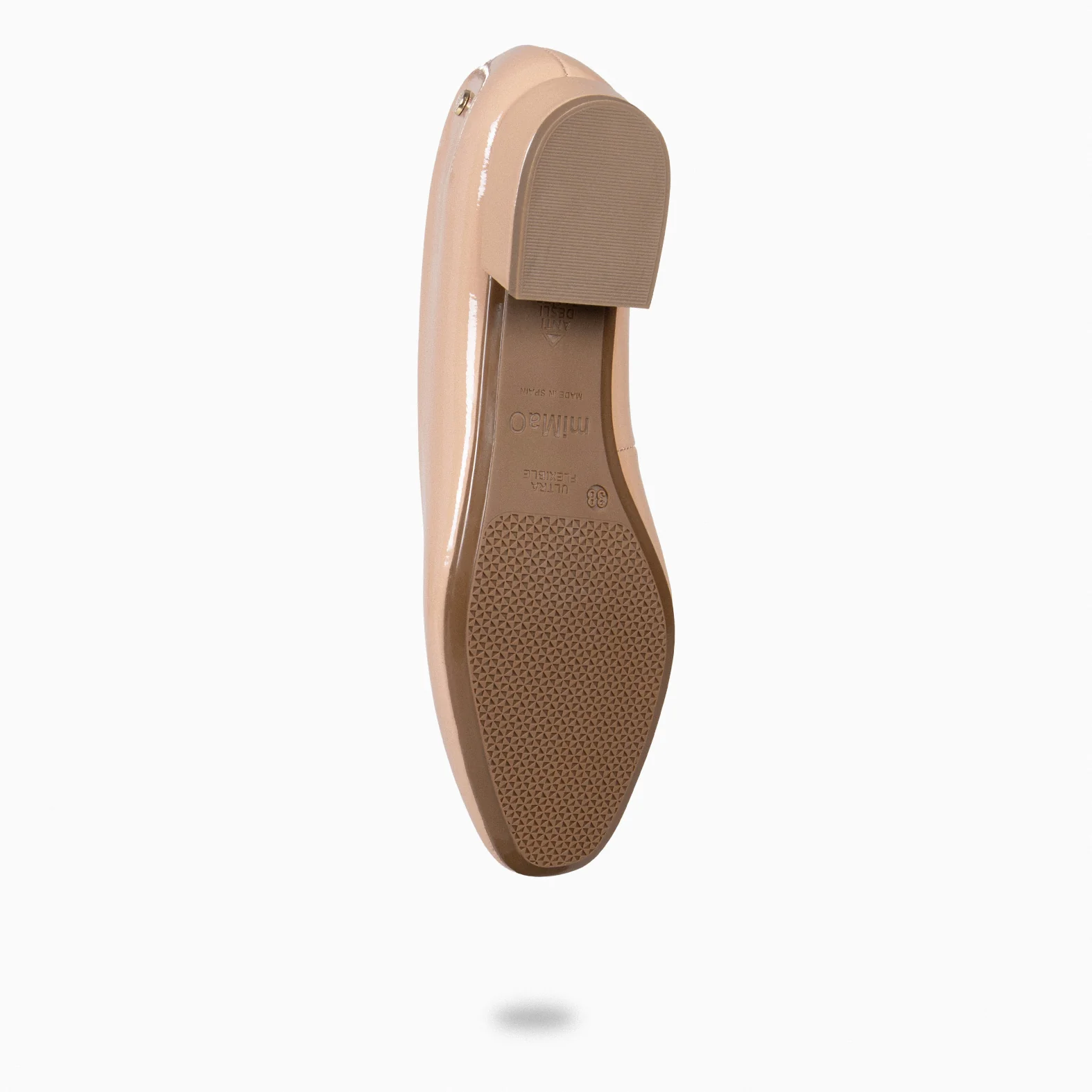 URBAN XS – Zapatos de tacón bajo de charol NUDE - Image 5