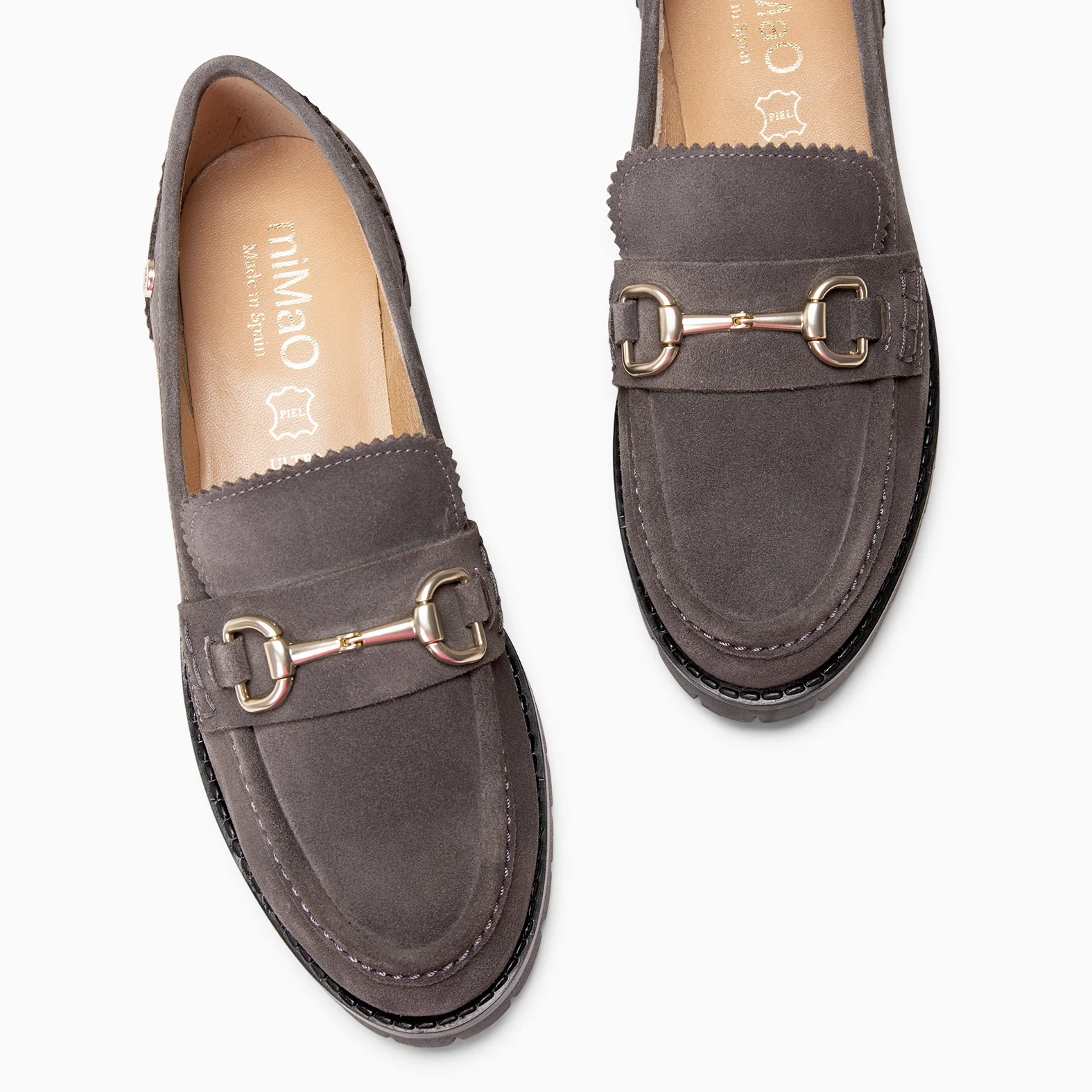 TREVILLA - Mocasín GRIS con aplique metálico - Image 4