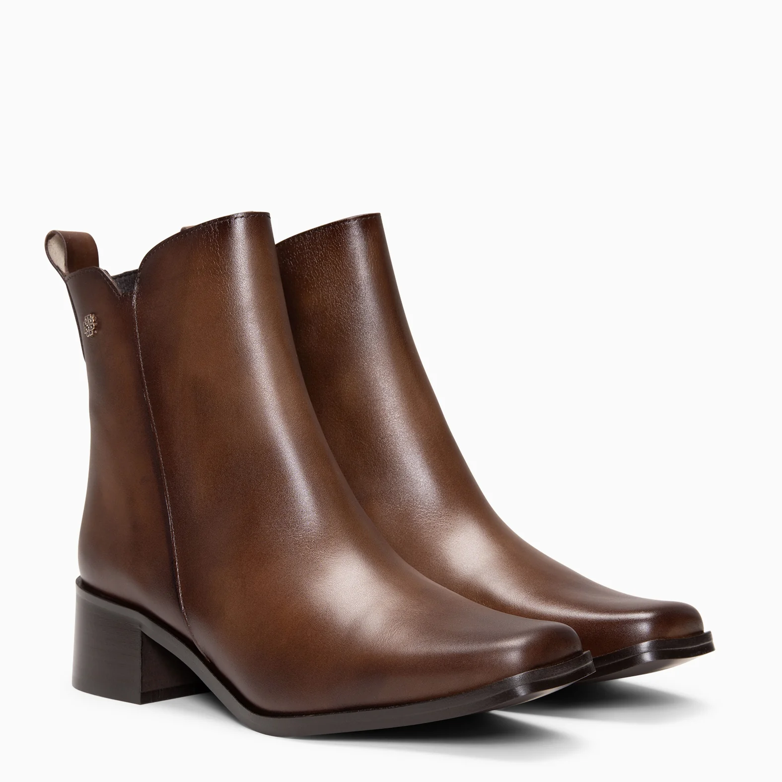 BERLIN - Botines bajos de mujer de piel MARRÓN - Image 2