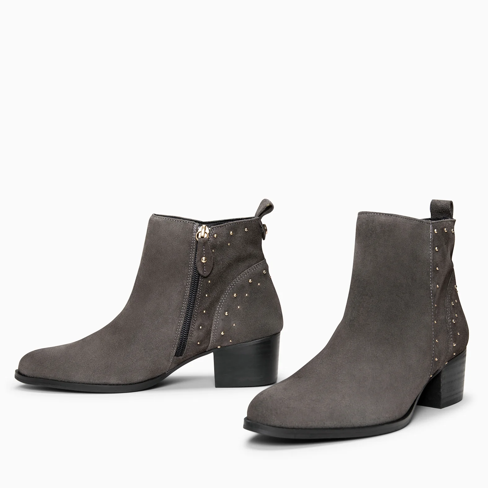 DUSTY – Botines de serraje con tachas GRIS - Image 4
