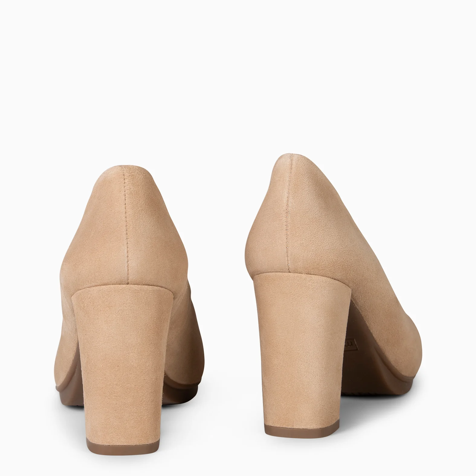 URBAN - Zapatos de tacón alto de ante CAMEL - Image 9