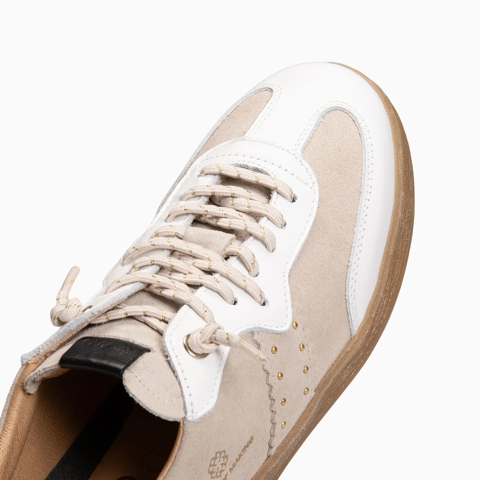 STÜDIO 01 - Deportivos BLANCO TACHAS - Image 5