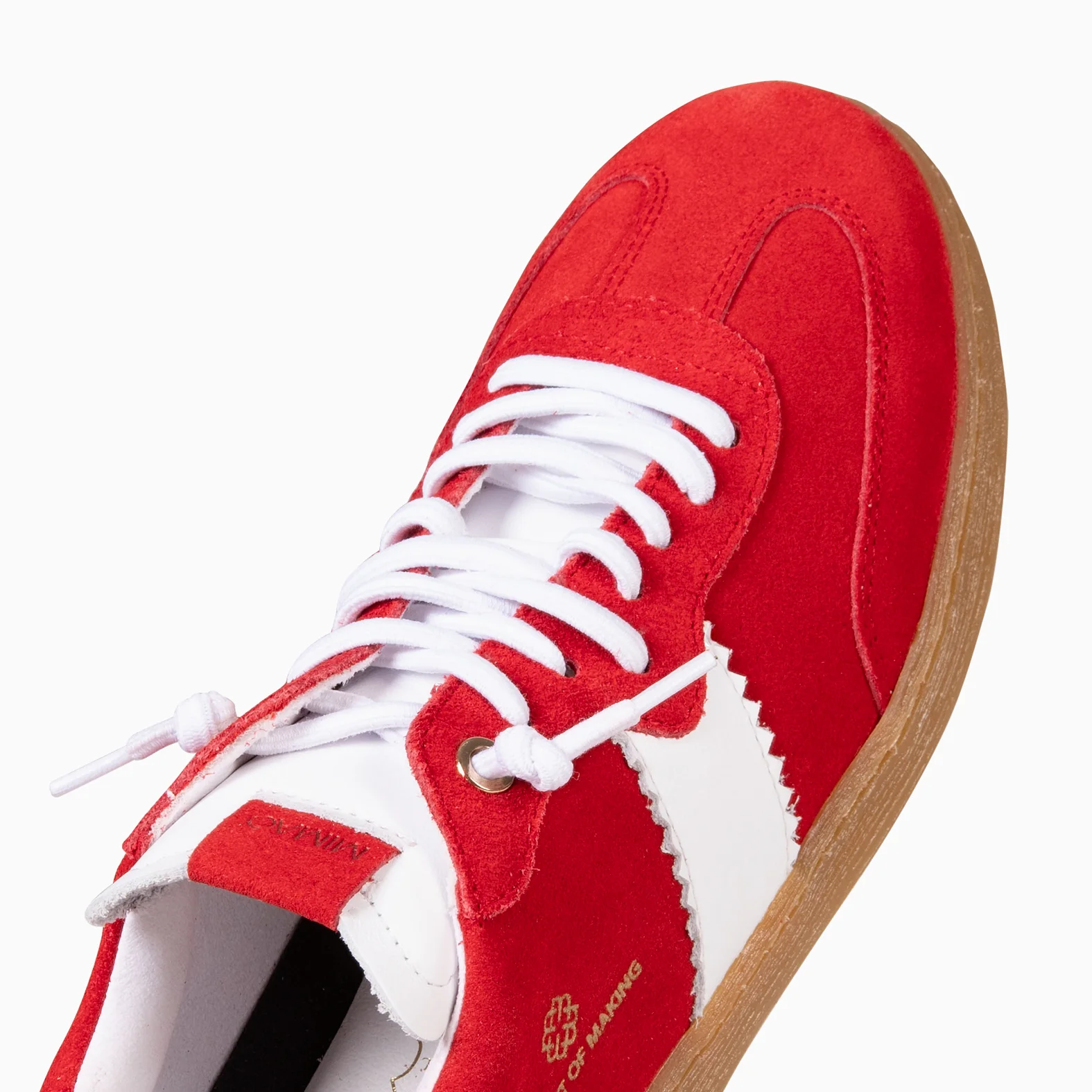 STÜDIO 01 - DEPORTIVOS ROJO - Image 5