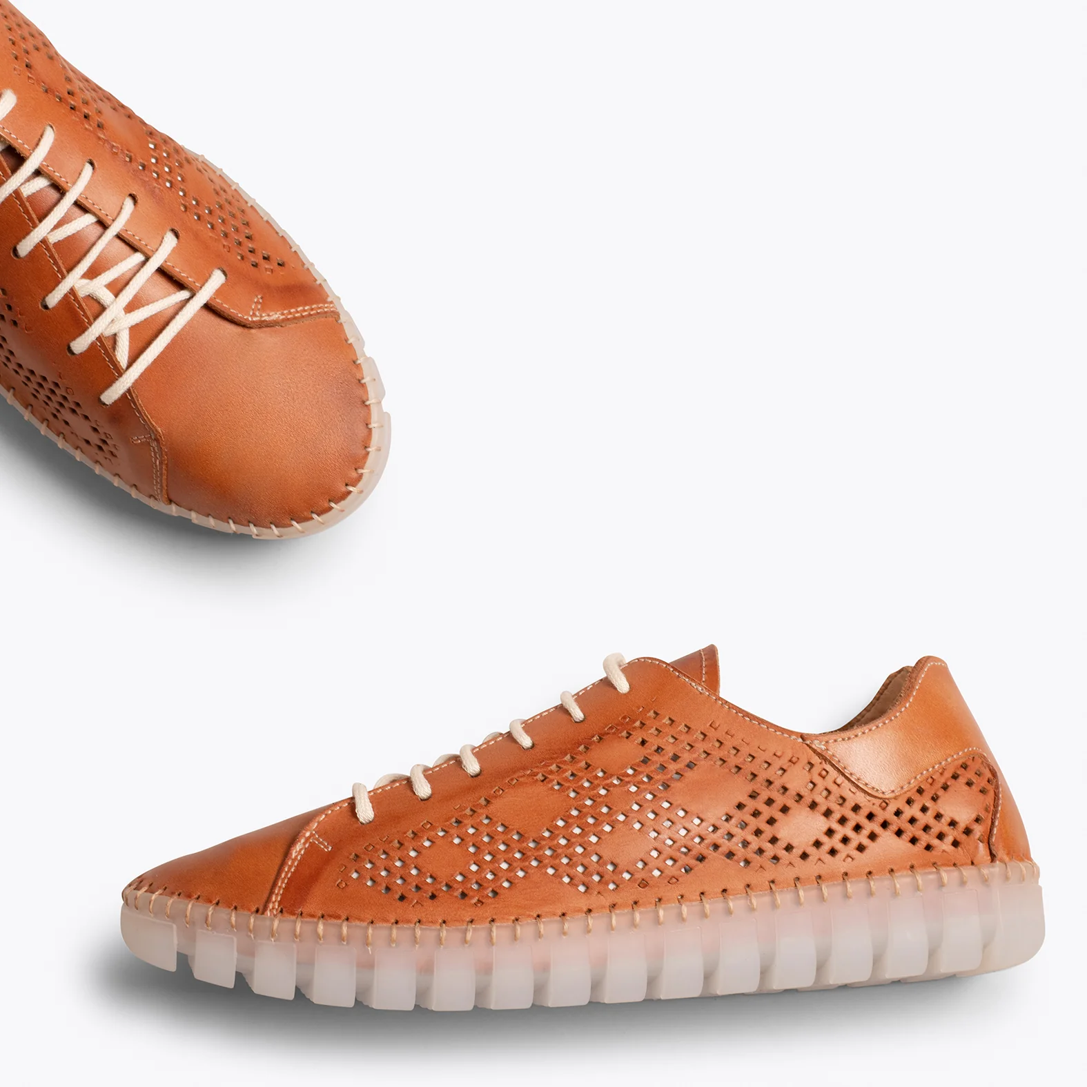FLEXY Zapatilla CAMEL extra flexible con picado - Image 6