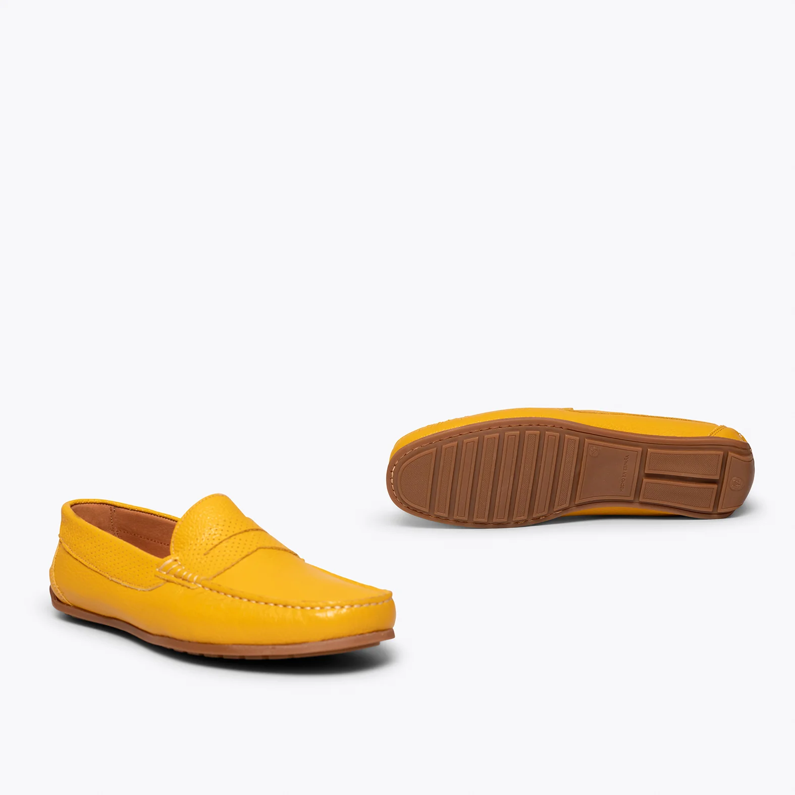 MOCASÍN Calzado casual para hombre de piel AMARILLO - Image 4