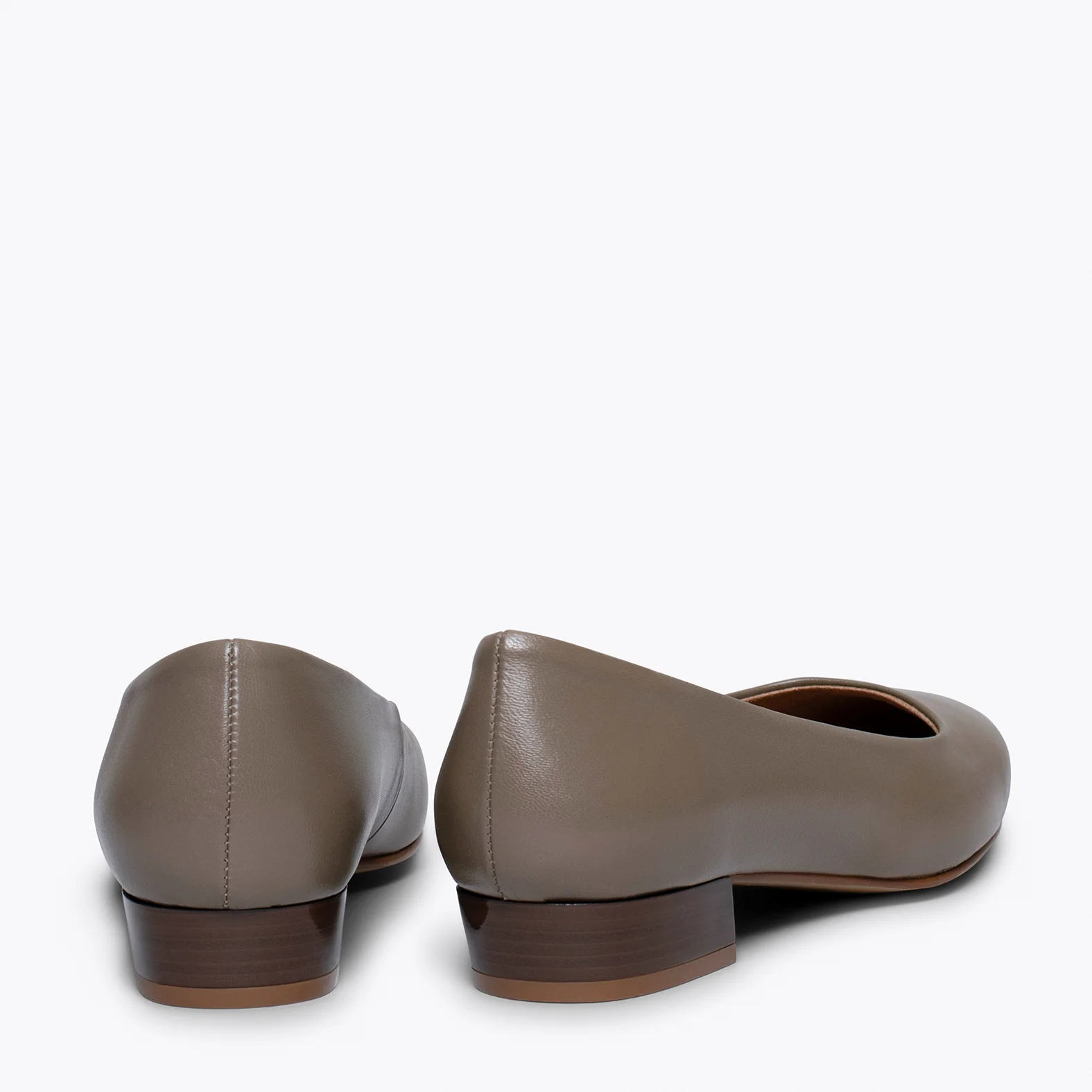 URBAN XS- Zapatos bajos cómodos TAUPE - Image 4