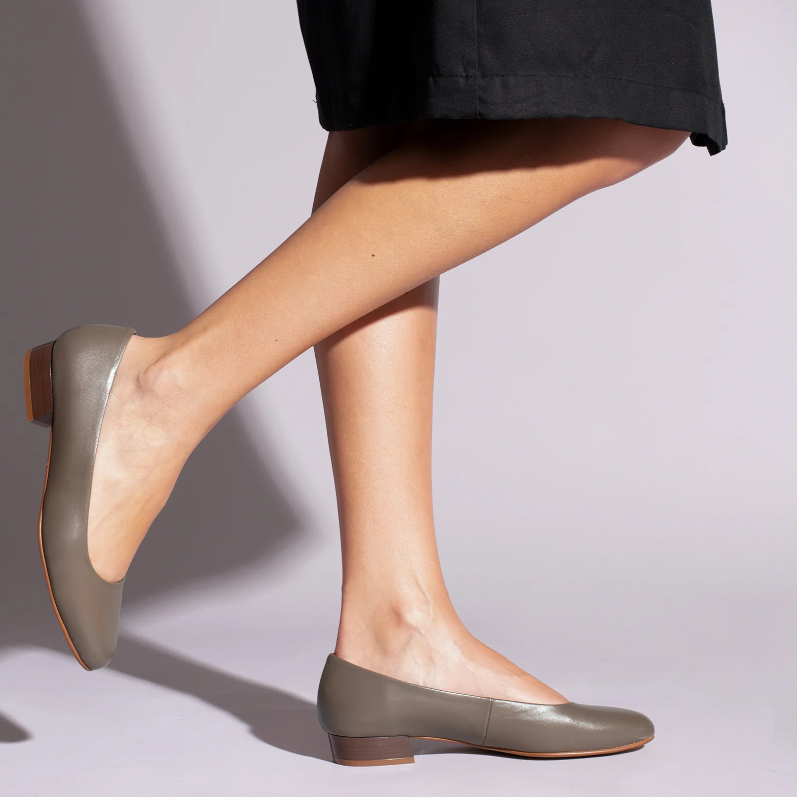 URBAN XS- Zapatos bajos cómodos TAUPE - Image 6